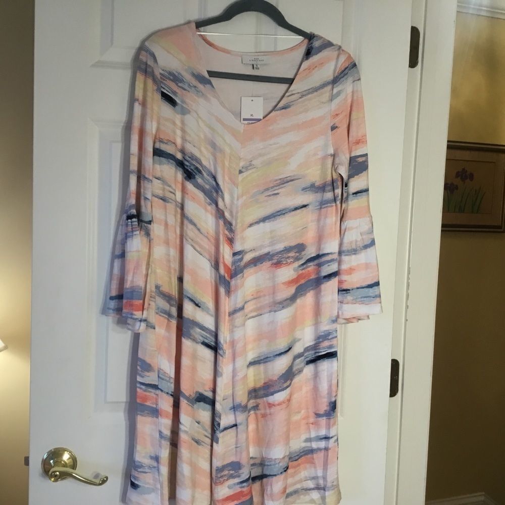 NWT. New Directions Women’s Dress Size XL Peach & Blues stripes.